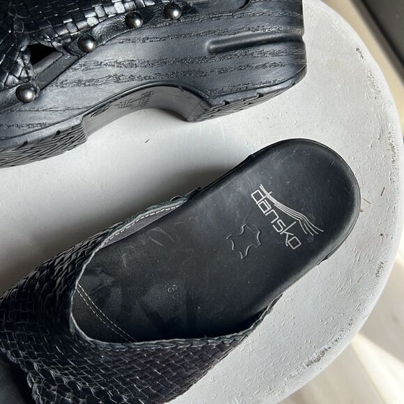 Dansko Heeled Sandals Platform Black Woven Clog Sandal - Picture 3 of 5